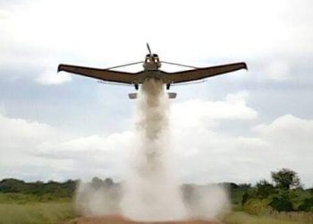 Empresario de aviación denuncia fumigación con helicópteros en el Meta