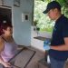 La Secretaría de Salud realiza prevención contra el dengue casa a casa