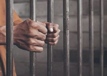 15 años tardó la justicia colombiana en condenar a un policía por asesinar a un habitante de calle