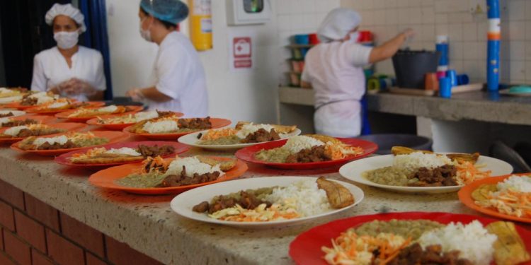 Garantizado el plan de alimentación escolar para los 30.640 estudiantes de Villavicencio