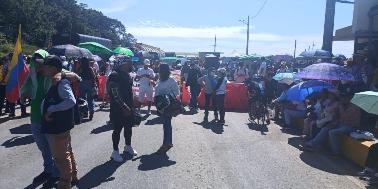 Ciudadanos piden retirar peaje en la vía entre Villavicencio y Yopal