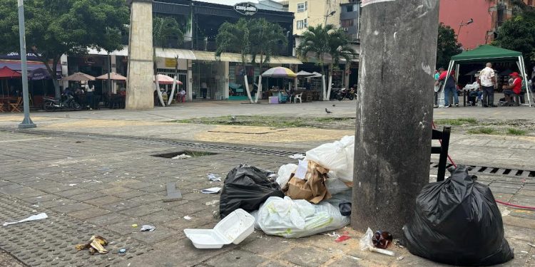 En septiembre comenzarán a aplicar multas por arrojar basura en las calles de Villavicencio