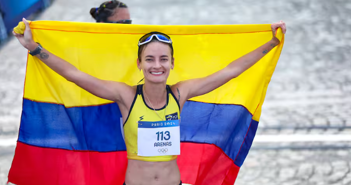 Sandra Lorena Arenas fue cuarta en la marcha 20k, ganó diploma Olímpico e impuso récord nacional