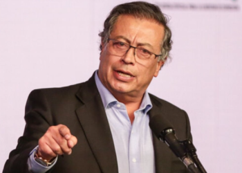 Petro anuncia cierre del proceso de paz con el ELN