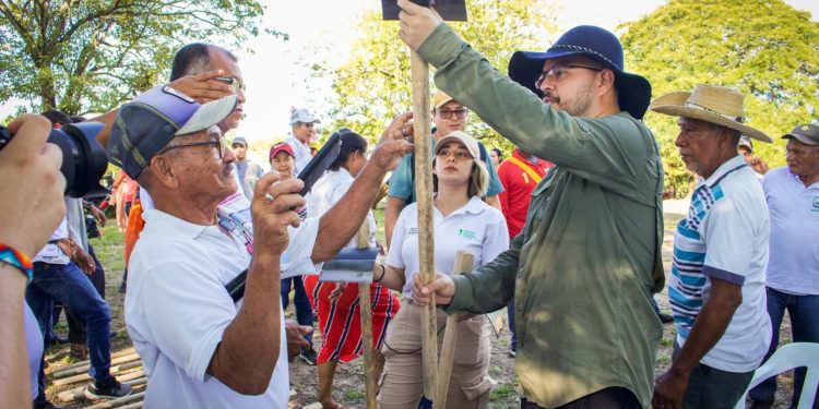 ANT le pone el acelerador a la Reforma Agraria y termina esta semana con la entrega de más de 5 mil 200 hectáreas en 8 departamentos de país