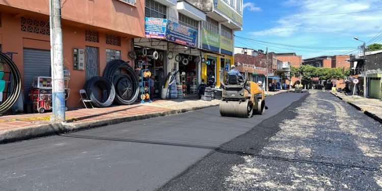 Como nueva está quedando importante vía del barrio San Isidro