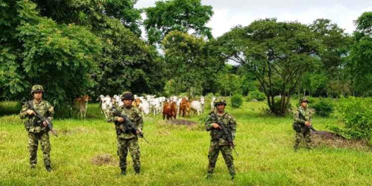 Continúan operaciones contra disidencias de las FARC en Támara y Sácama