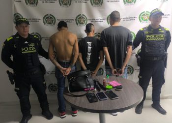 Dos hombres capturados y un adolescente aprehendido, luego de hurtar mediante atraco a una mujer en Villavicencio
