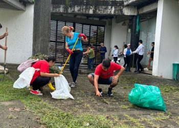 Jornada de limpieza al cementerio Central
