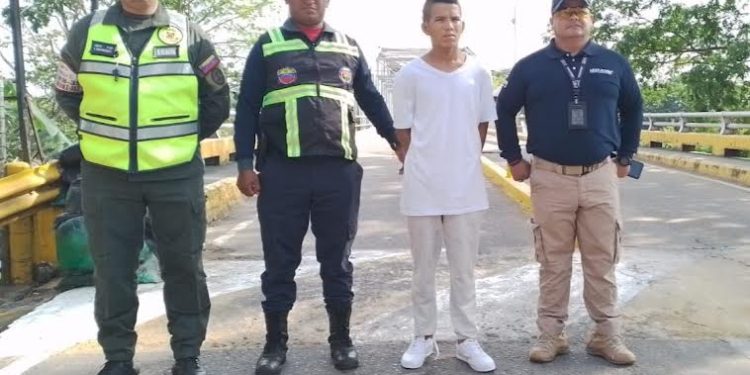Alcaldía de Villavicencio contribuye a expulsión de extranjero con amplio historial delictivo