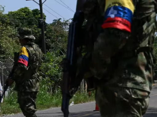 Con volantes, las disidencias piden regalos a comerciantes en el Cauca