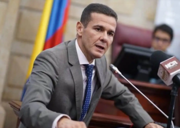 Condenan a siete años de cárcel al representante de Guainía, Carlos Cuenca