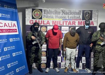 En Meta fueron asegurados dos hombres que habrían extorsionado a un comerciante