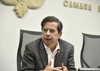 Juan Fernando Cristo renunció al MinInterior: “dejo el cargo para participar en el debate político”