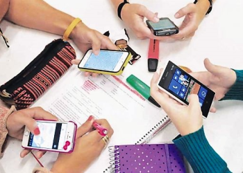 Restricción de celulares en colegios de Villavicencio debe ser concertada: secretaría de educación