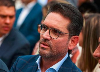 Zuluaga se raja en las encuestas para ser candidato a la presidencia