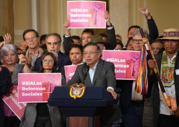 Consulta popular tendría hasta 12 preguntas y llegaría al Congreso los primeros días de abril