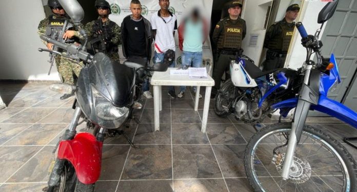 Asegurados presuntos integrantes del Clan del Golfo que estarían involucrados en extorsiones a ciudadanos del sur de Meta