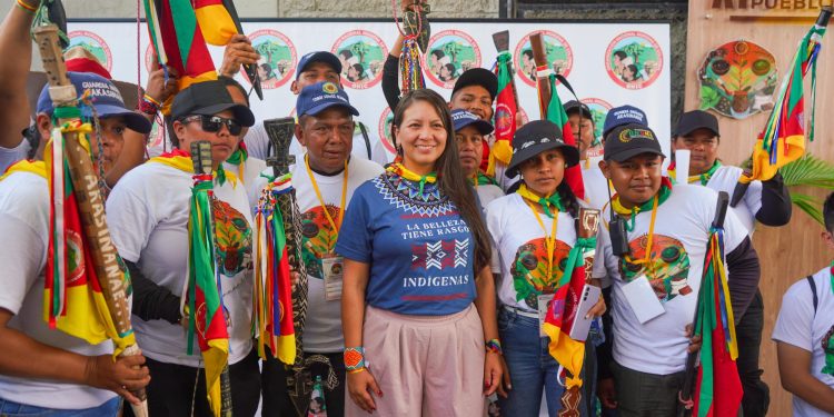 Ministra Lena Estrada presenta logros ambientales ante el Congreso Nacional Indígena